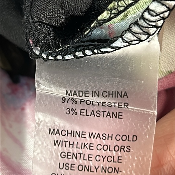 Vince Camuto, wide leg floral print pants, size 12 - Picture 5 of 8